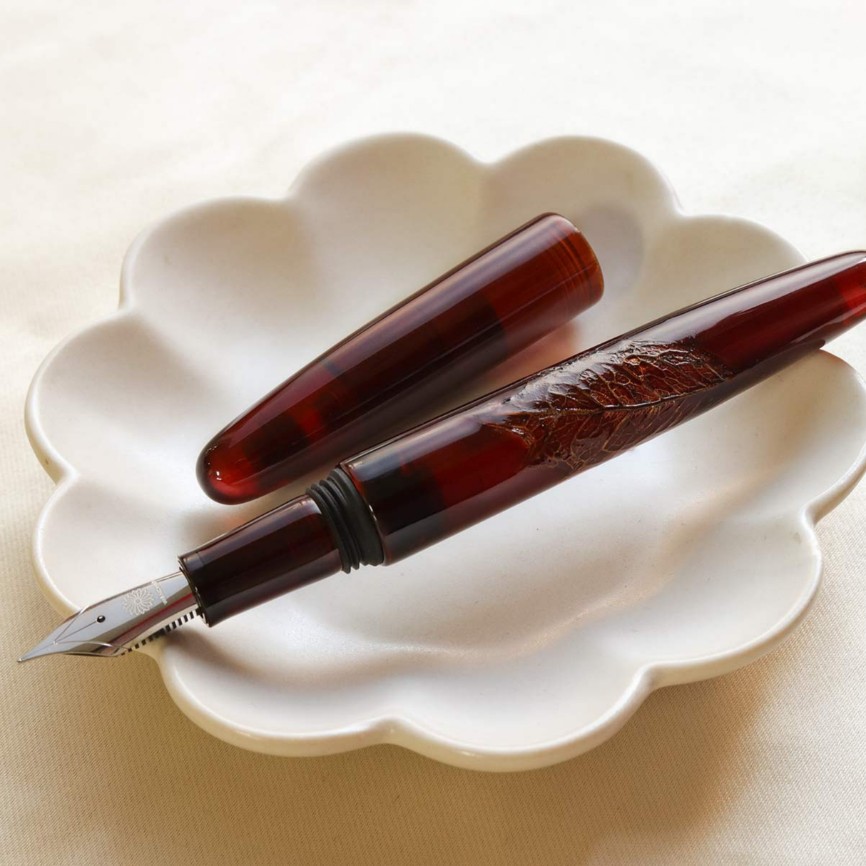 Wancher Dream Pen Tamesukashi Toumei - Kiei Holly Olive Fountain Pen