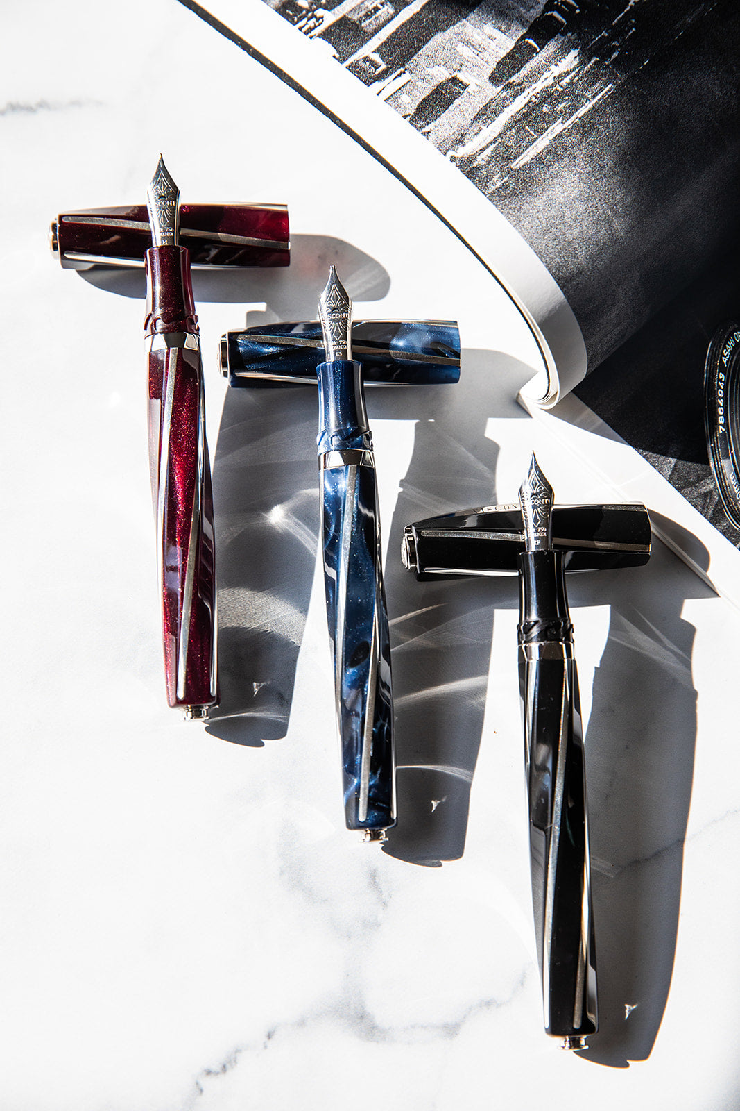 Visconti Divina Elegance Imperial Blue Oversize - Fountain Pen