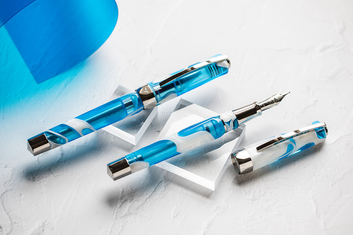 Visconti Opera Master Antarctica w/Palladium Trim Limited Edition - Fountain Pen