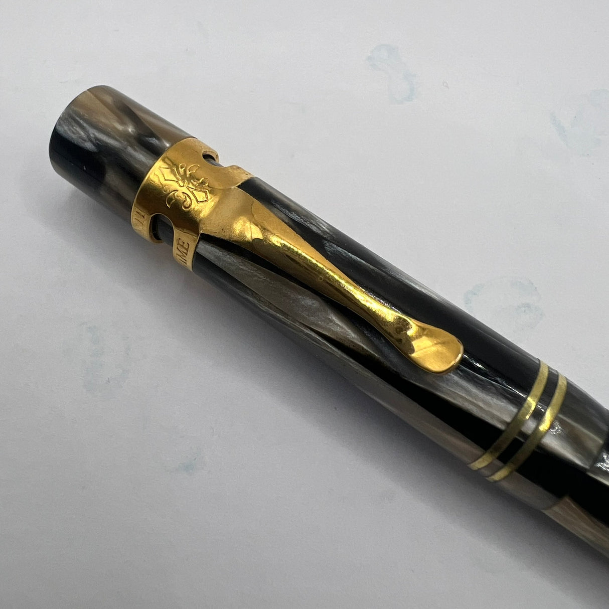 Visconti Ragtime II Blonde & Black Celluloid Ballpoint Pen