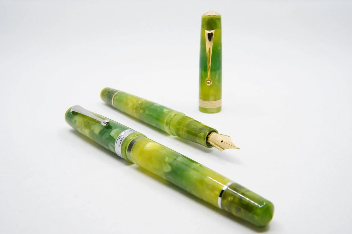 ASC Studio Green Grasshopper Gold Trim - Fountain Pen