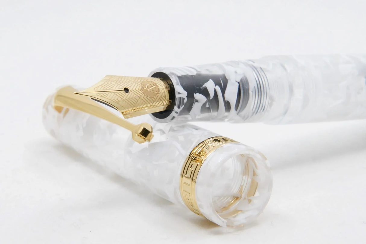 ASC Studio White Guatemala Gold Trim - Fountain Pen