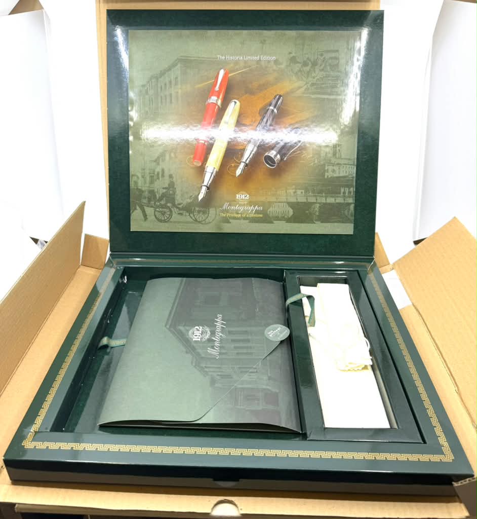 Montegrappa Historia Lustrous "Ivory Parchment" Celluloid Limited Edition Fountain Pen - Medium 18kt Gold Nib