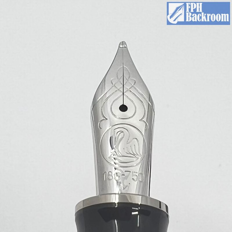 Pelikan M815 Black Metal Striped Fountain Pen