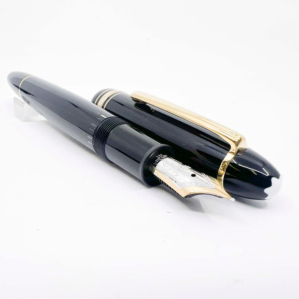 Montblanc Meisterstuck Black Resin #146 LeGrand Fountain Pen - Extra Fine 14kt Gold Nib