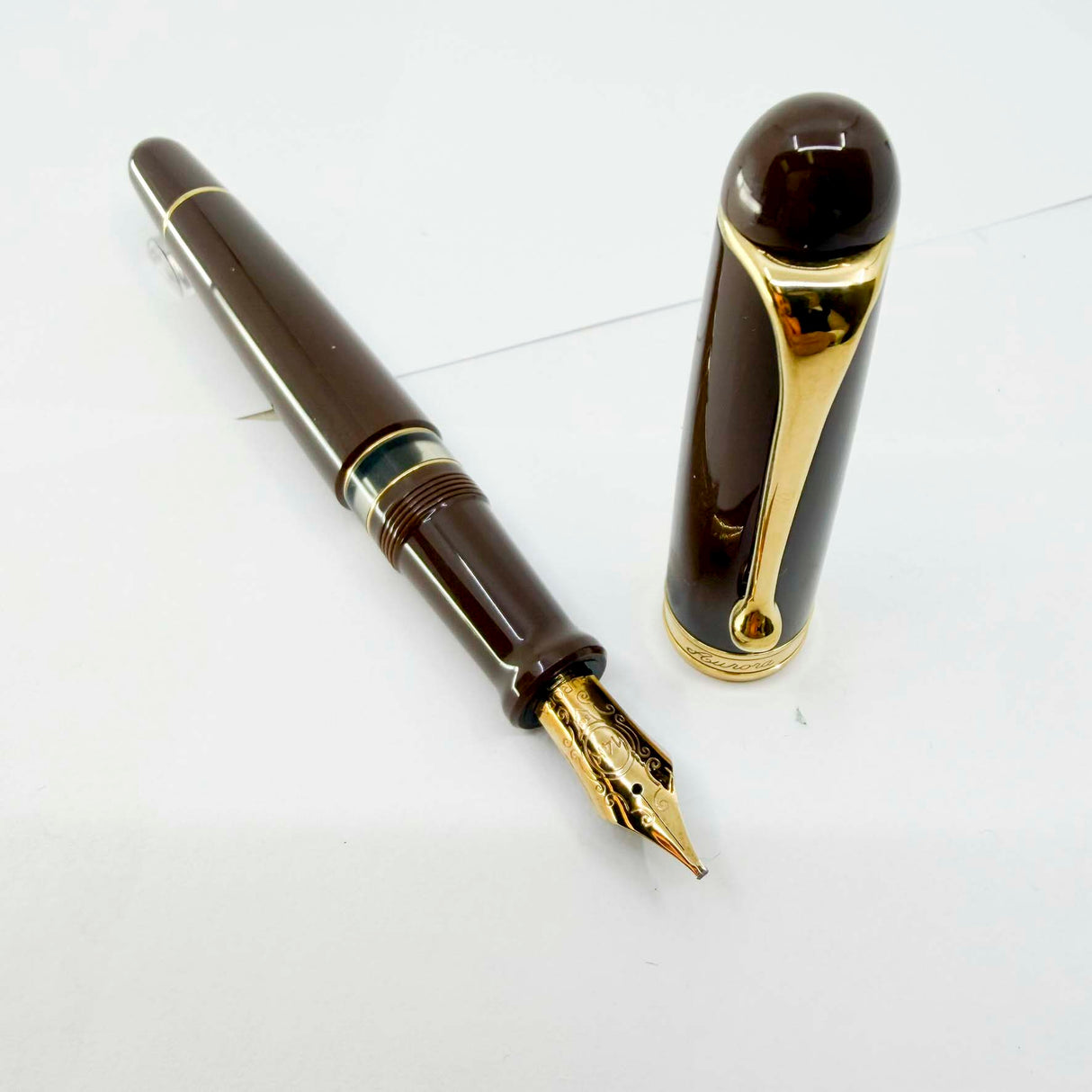 Aurora Large #88 Brown 70th Anniversary Limited Edition Fountain Pen - Italic 14kt Gold Nib