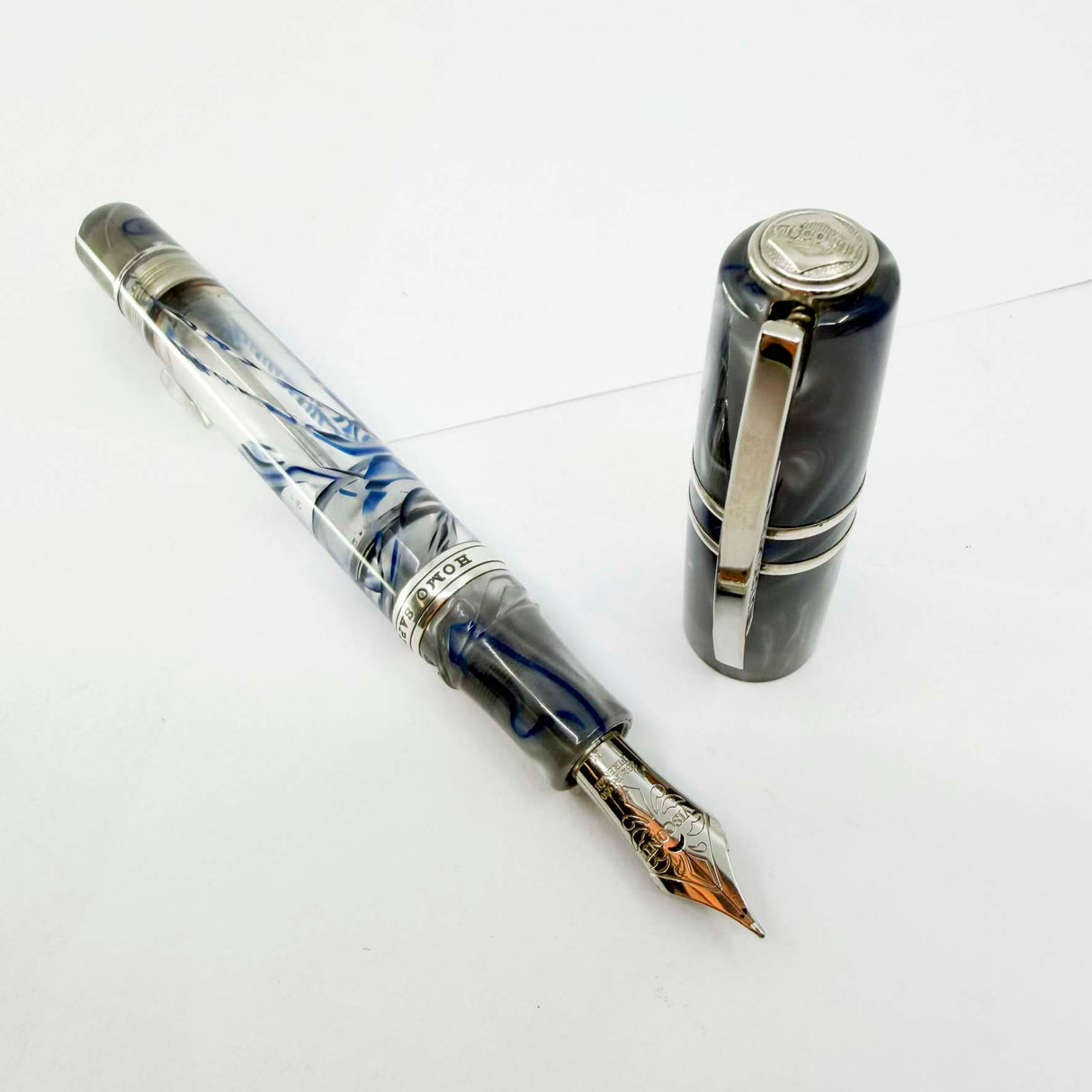 Visconti Voyager Demonstrator Limited Edition Fountain Pen - Flexible Medium 23K Palladium Nib