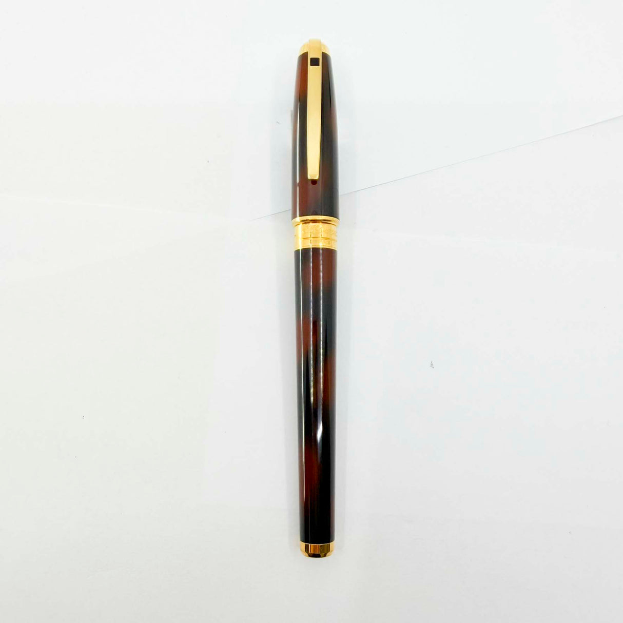 S.T. DuPont Large Orpheo Laque Ecaille Rollerball - Marbled Black & Burnished Burgundy Laque
