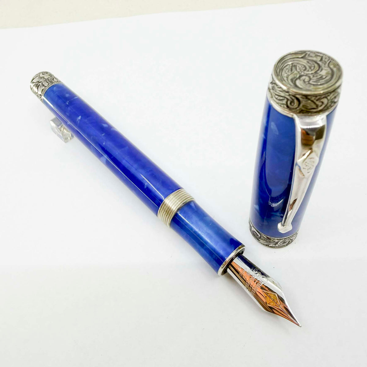 Conway Stewart Windsor Limited Edition Fountain Pen - Fine 18kt Gold Nib - 2006 - Edition of 100 Pens
