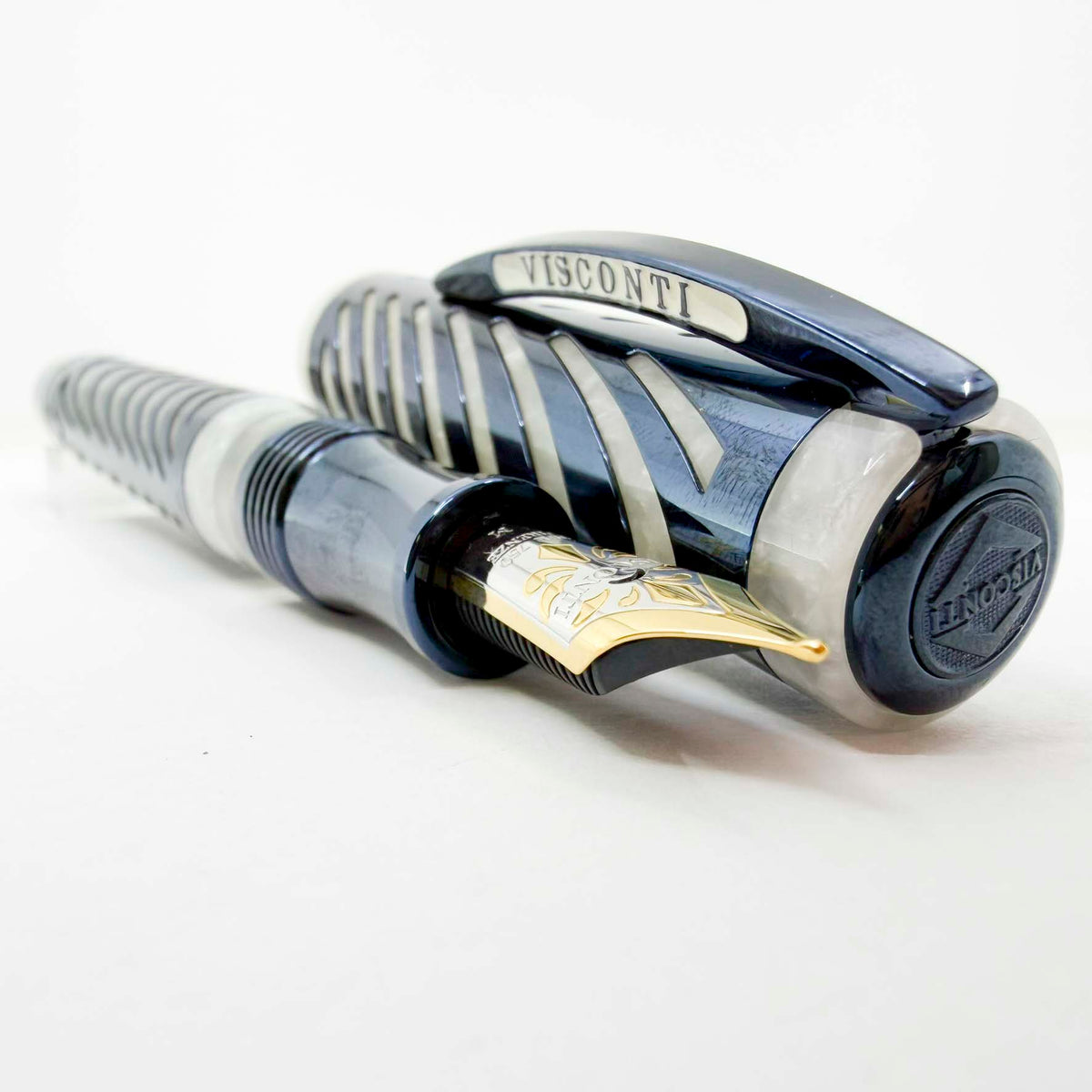 Visconti Ripple Silver Metallic Blue Limited Edition Fountain Pen - Medium 18kt Gold Nib