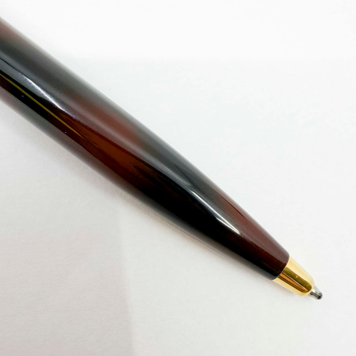 S.T. DuPont Orpheo Laque Ecaille Ballpoint Pen - Marbled Black & Burnished Burgundy Laque