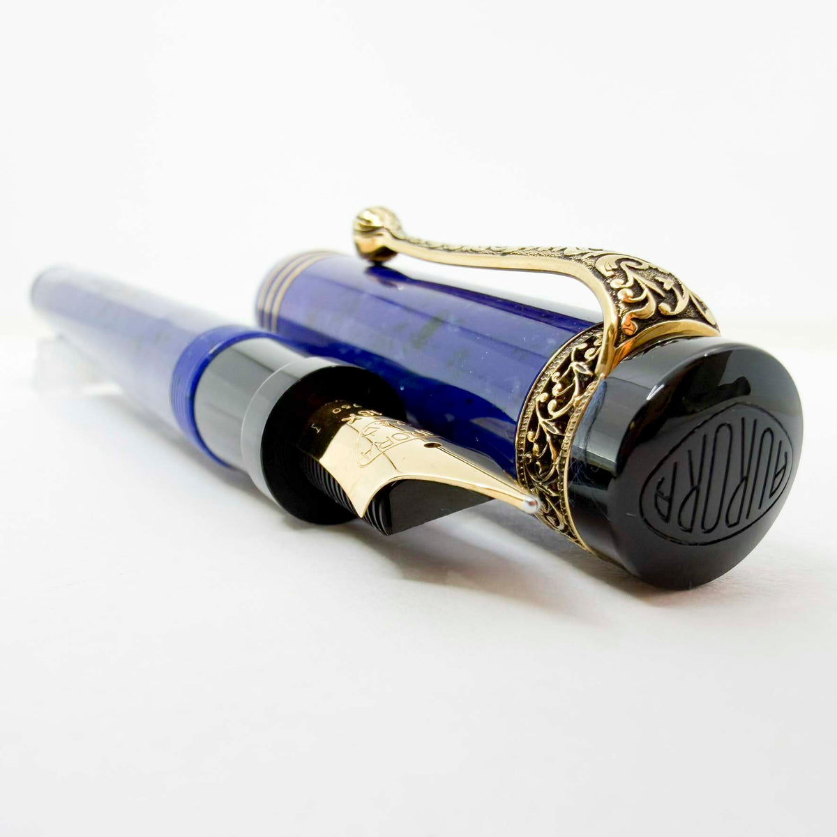 Aurora Internazionale Blue Marble Auroroloide Limited Edition Fountain Pen - Medium 18kt Gold Nib
