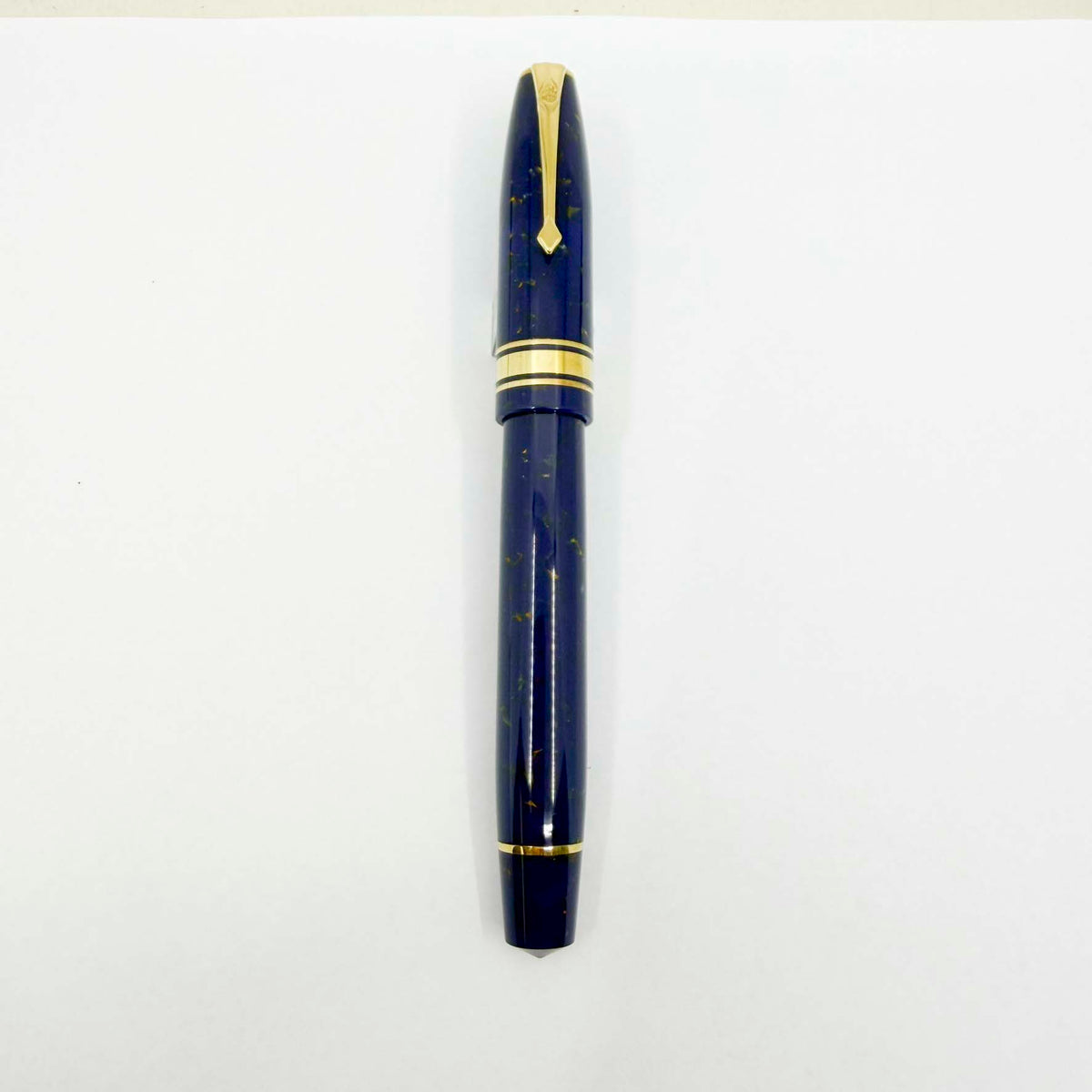 Conway Stewart 100 Dark Blue with Golden Amber Flecks Fountain Pen - Italic Fine 18kt Gold Nib