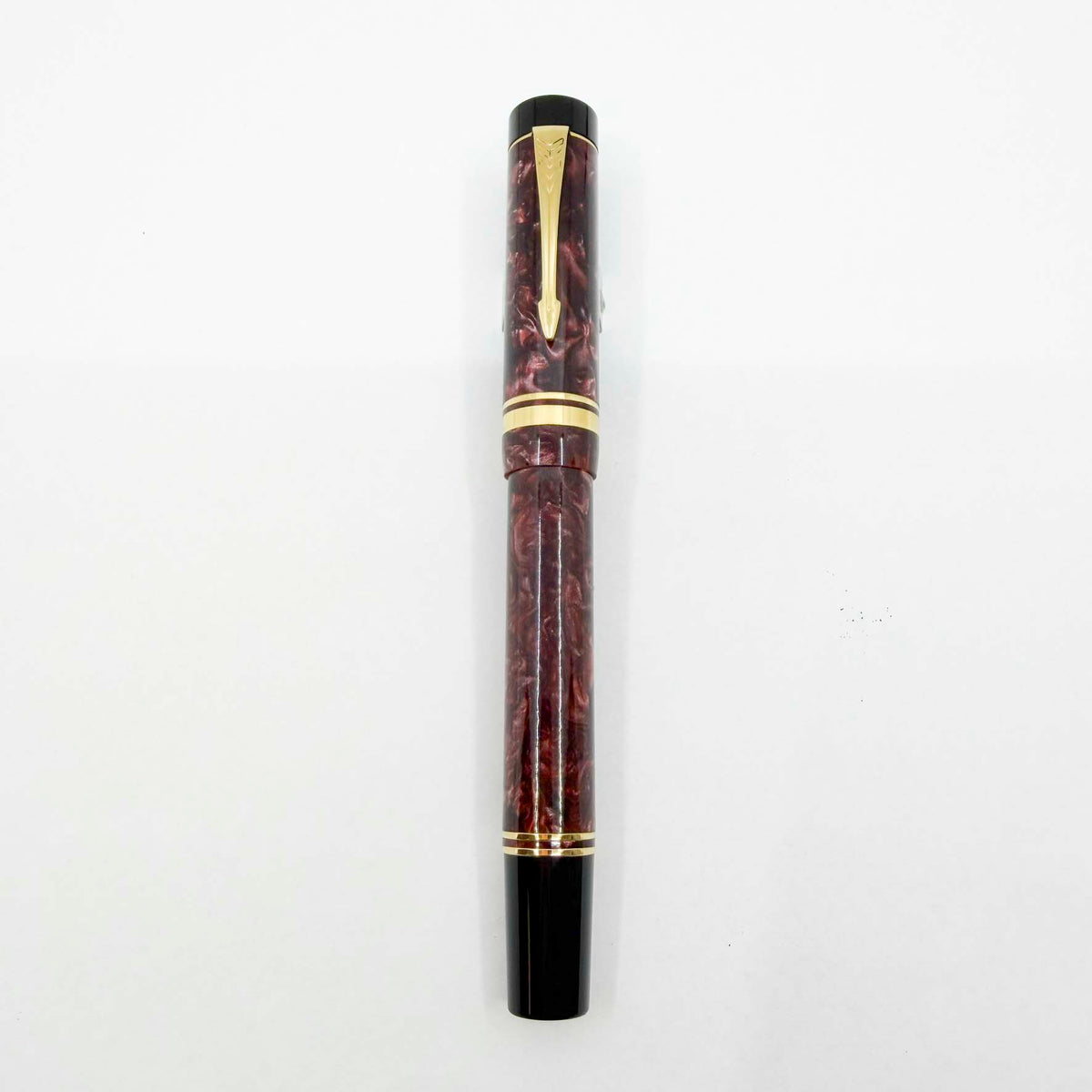 Parker Centennial (Largest Size) Marbled Maroon Duofold Fountain Pen (Circa 1990) - Extra Fine 18kt Gold Nib