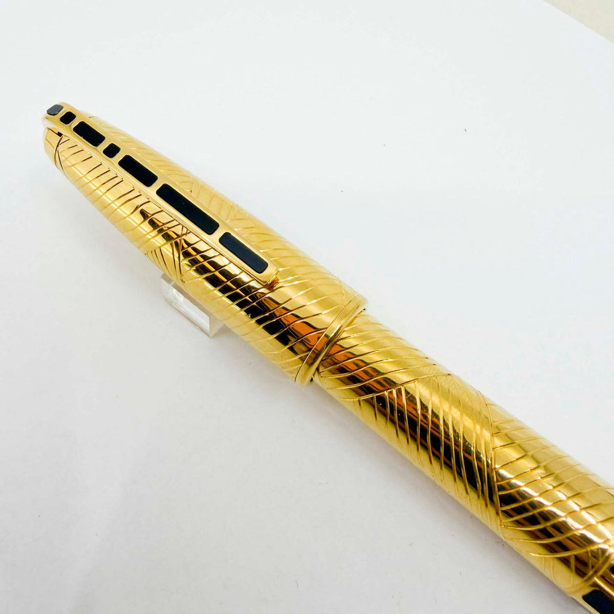 S.T. Dupont Afrika Limited Edition Fountain Pen - Circa 2000 - Medium 18kt Gold Nib