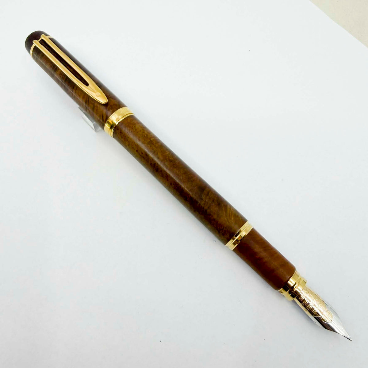 Waterman Man 100 Briarwood Fountain Pen - Fine 18kt Gold Nib