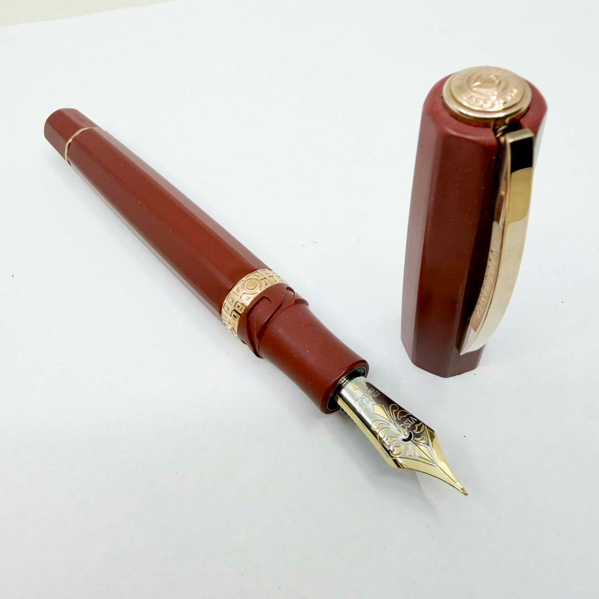Visconti Brunelleschi Terracotta 8-Sided Limited Edition Oversized Fountain Pen #126/388 - Flexible Fine 23K Palladium Dreamtouch Nib
