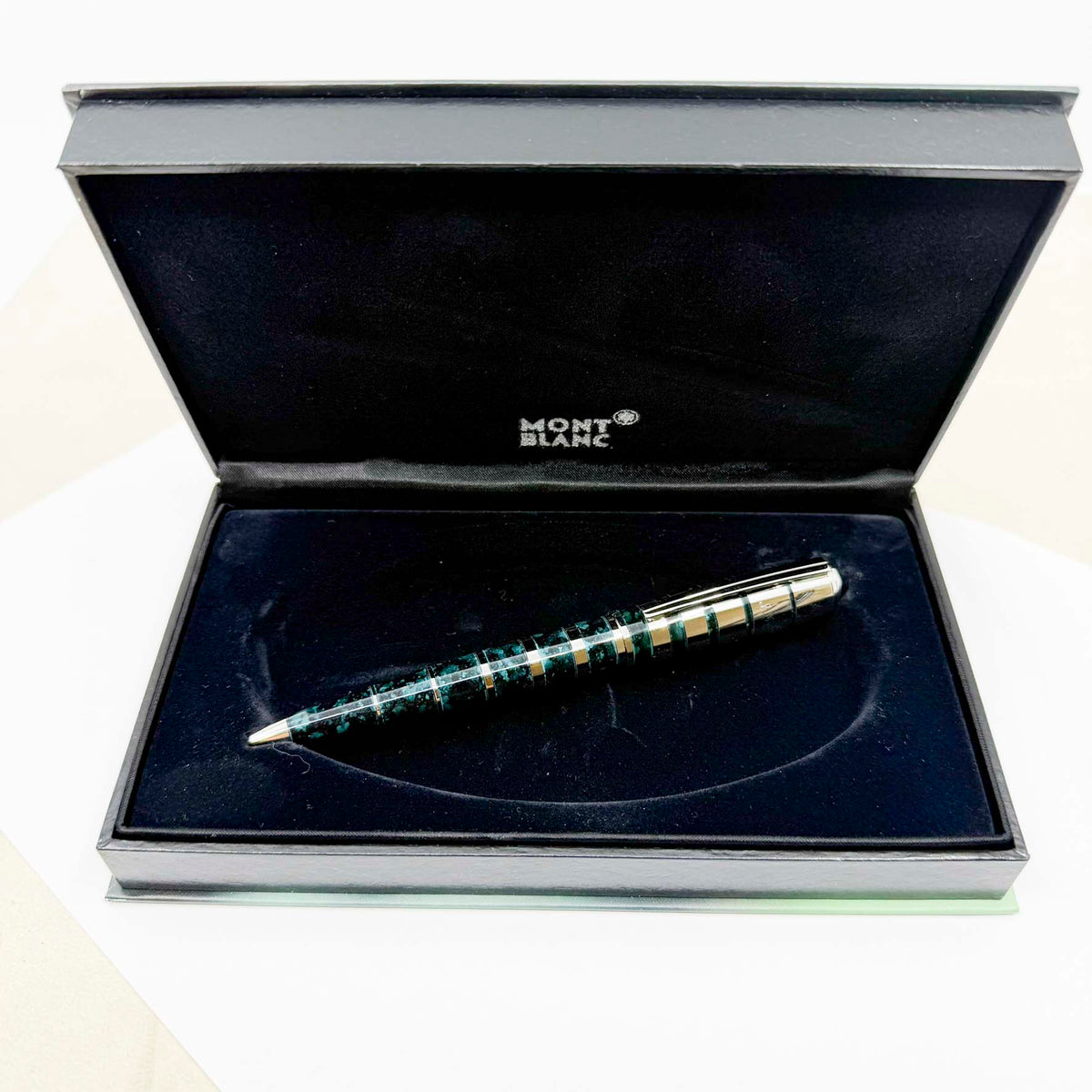 Montblanc George Bernard Shaw Writer's Series Limited Edition Ballpoint Pen
