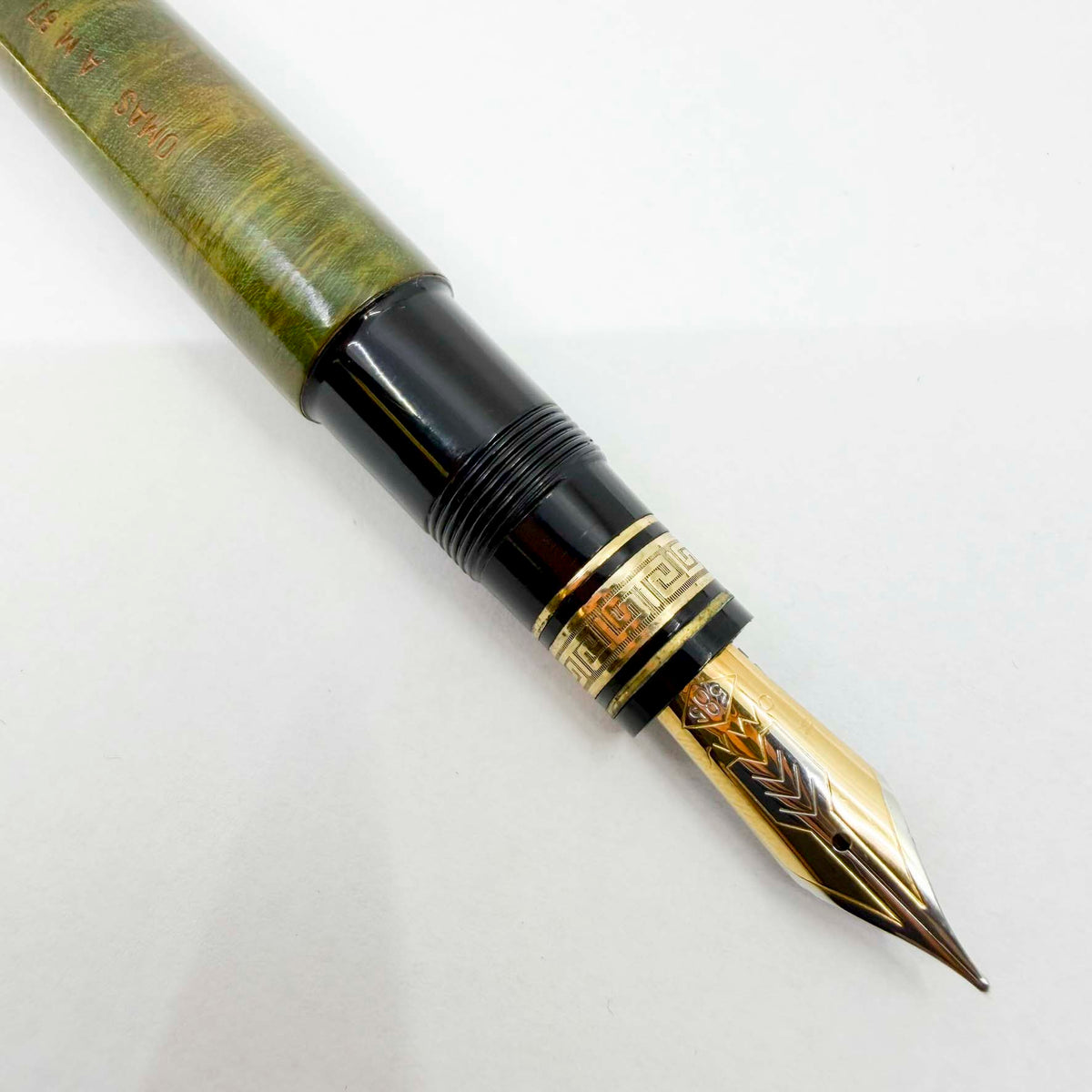 OMAS A. M. 87 Briarwood Fountain Pen (The Oversized Profile Within the Series) - Flexible Medium 14kt Gold Nib (Late 1980s)