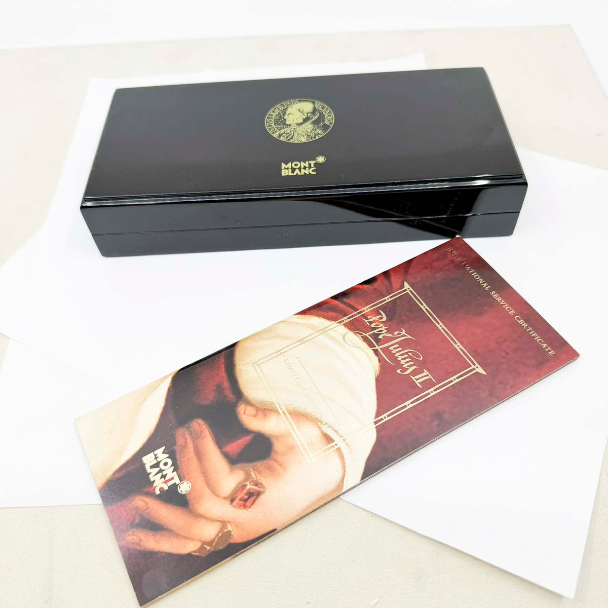 Montblanc Pope Julius II Patron of the Arts Limited Edition Fountain Pen - Medium 18kt Gold Nib