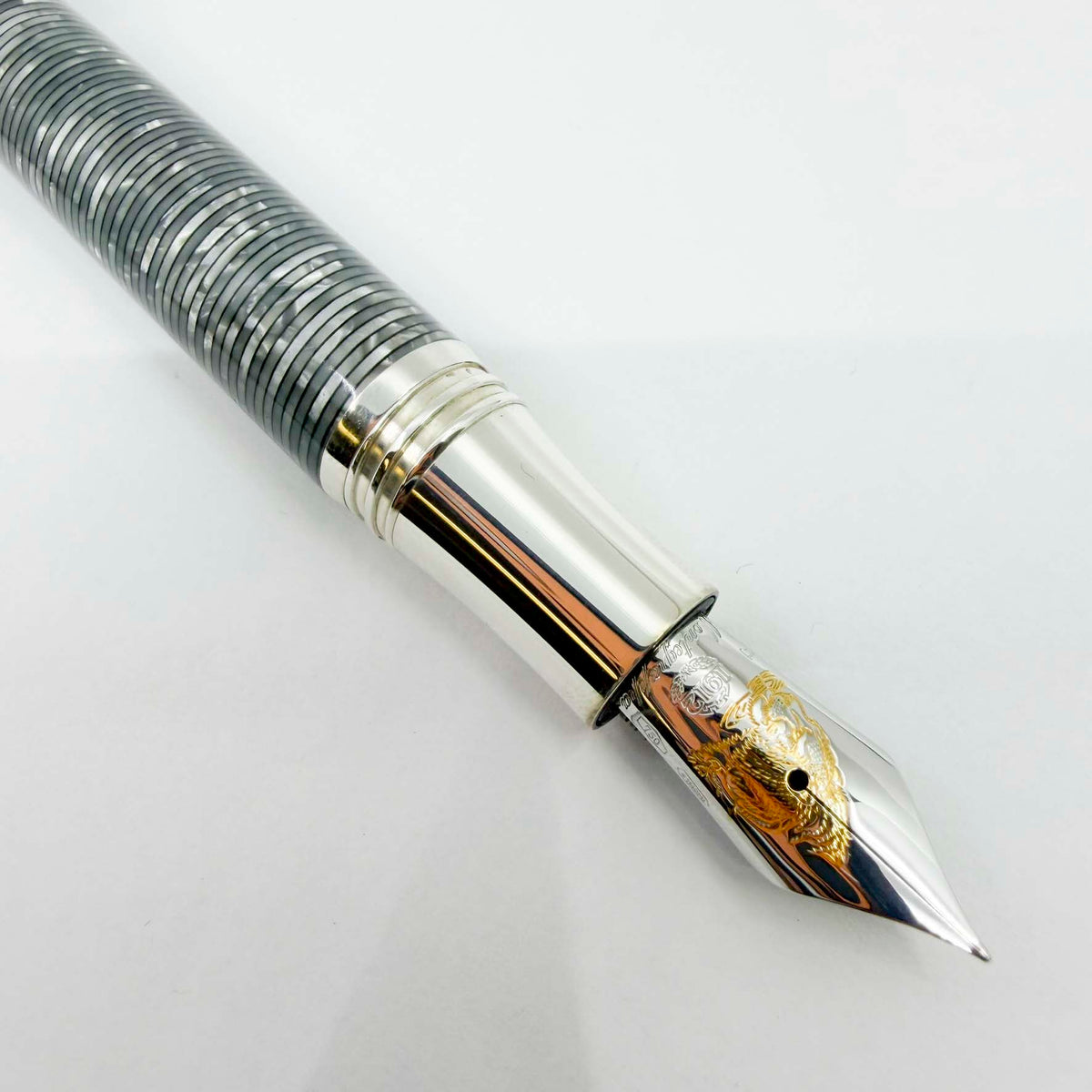 Montegrappa Extra 1930 Special Limited Edition "Shiny Circles Celluloid" Fountain Pen - Fine 19kt Gold Nib - #06 of 35 Pens Made!