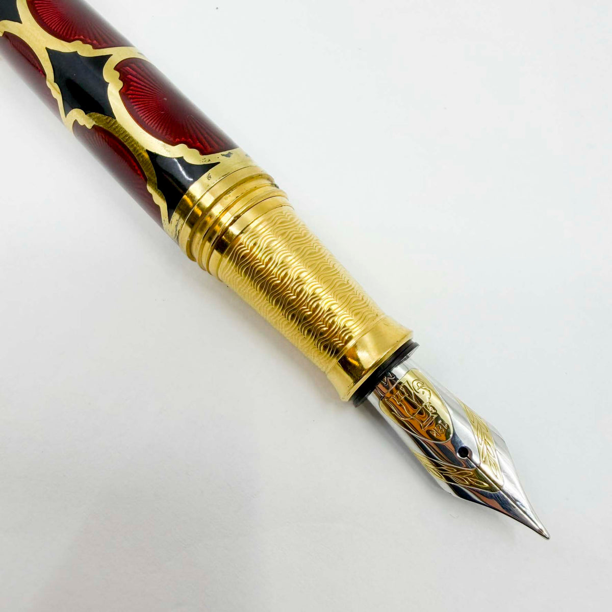 Michel Perchin Year of the Dragon Limited Edition Fountain Pen (Year 2000) - Medium 18kt Gold Nib