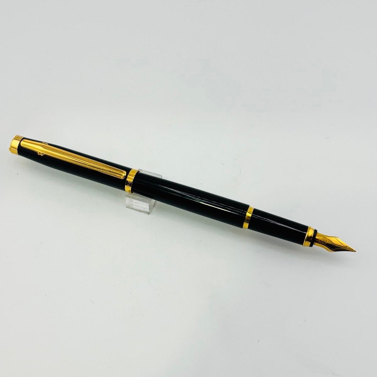 Elysee Black Lacquer circa 1998 - Fountain Pen