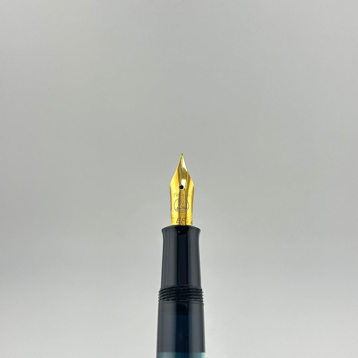 Pelikan M200 Black cap grey barrel - Fountain Pen