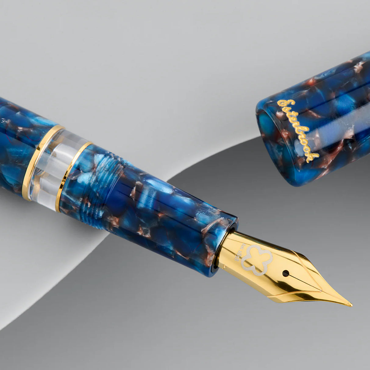Esterbrook Estie Nouveau Bleu Nouveau Bleu with Gold Trim - Fountain Pen (Button Piston)