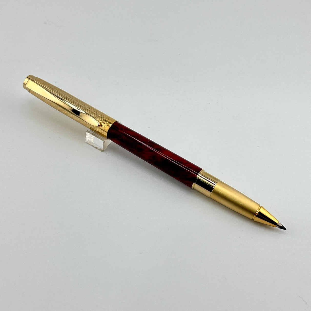 Pelikan Celebrity P590 Red Marble Lacquer Set - Beautiful Set ! RB +MP