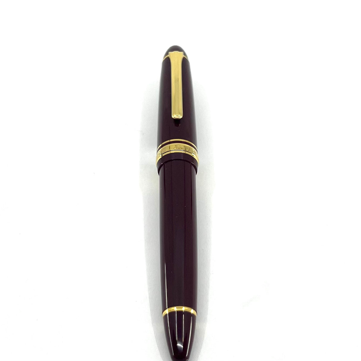 Sailor Maroon 1911 Large Fountain Pen - Medium 21kt Gold Nib