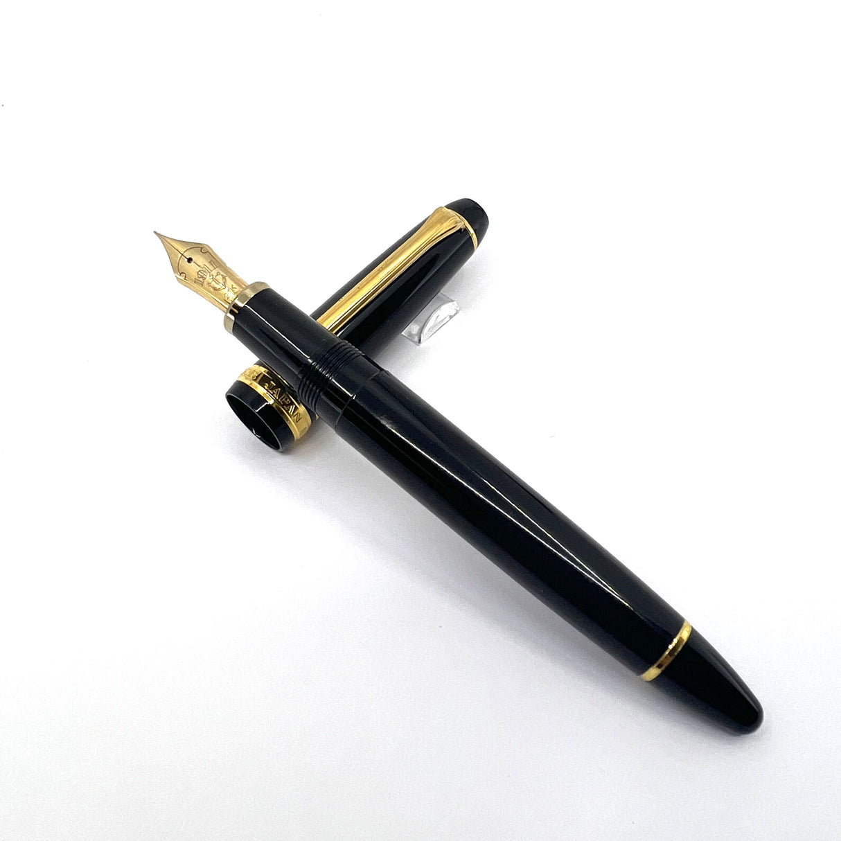 Sailor Black 1911L Fountain Pen  - Fine 21kt Gold Nib