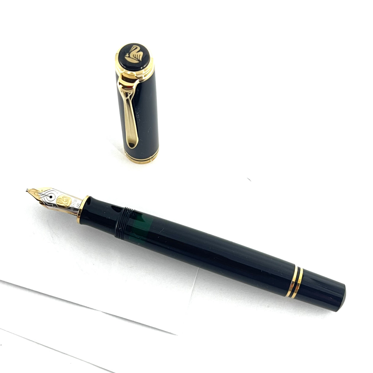 Pelikan M800 Black Fountain Pen -ITALIC BROAD NIB