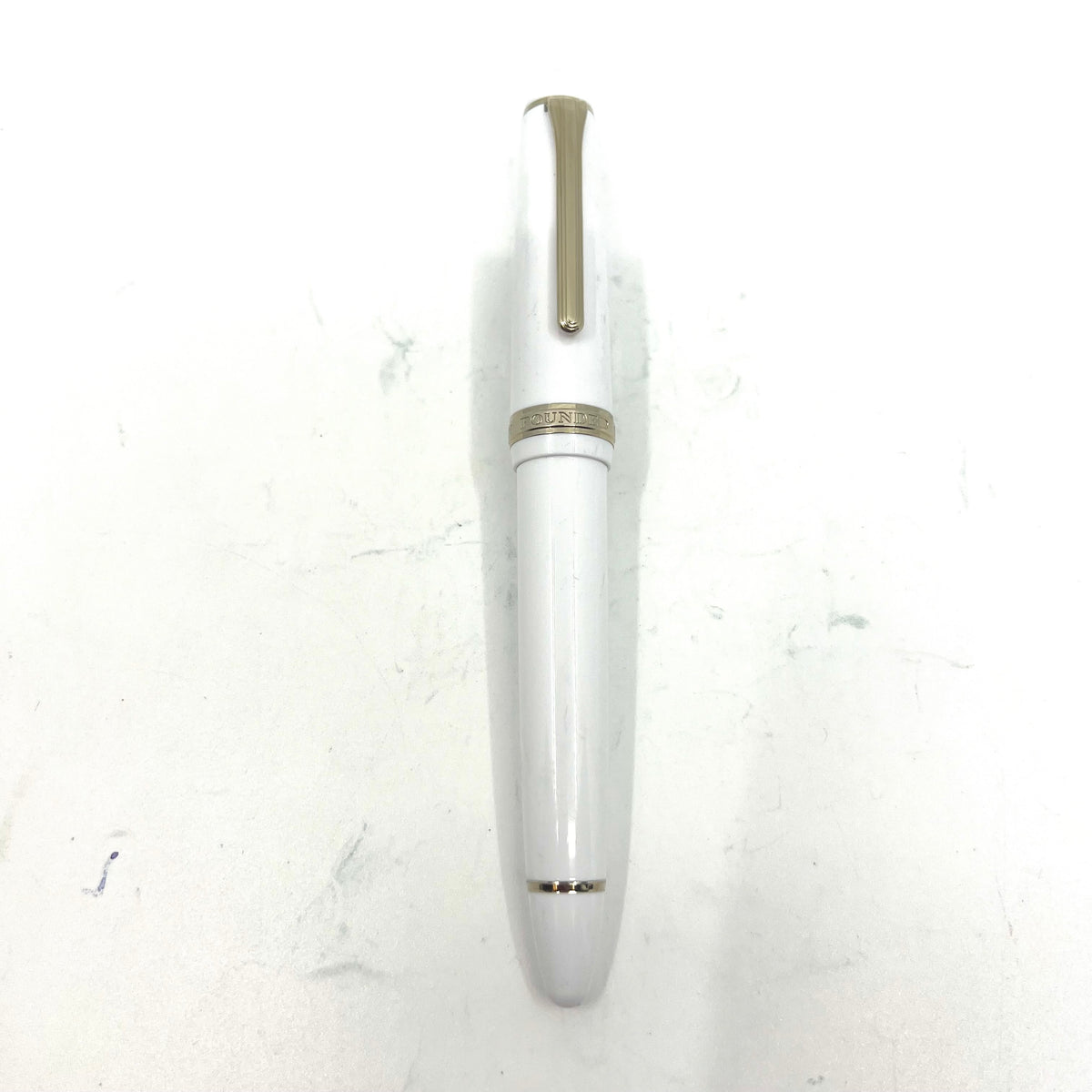 Sailor 1911 full size white 21k gold nib triple broad cursive Italic ...
