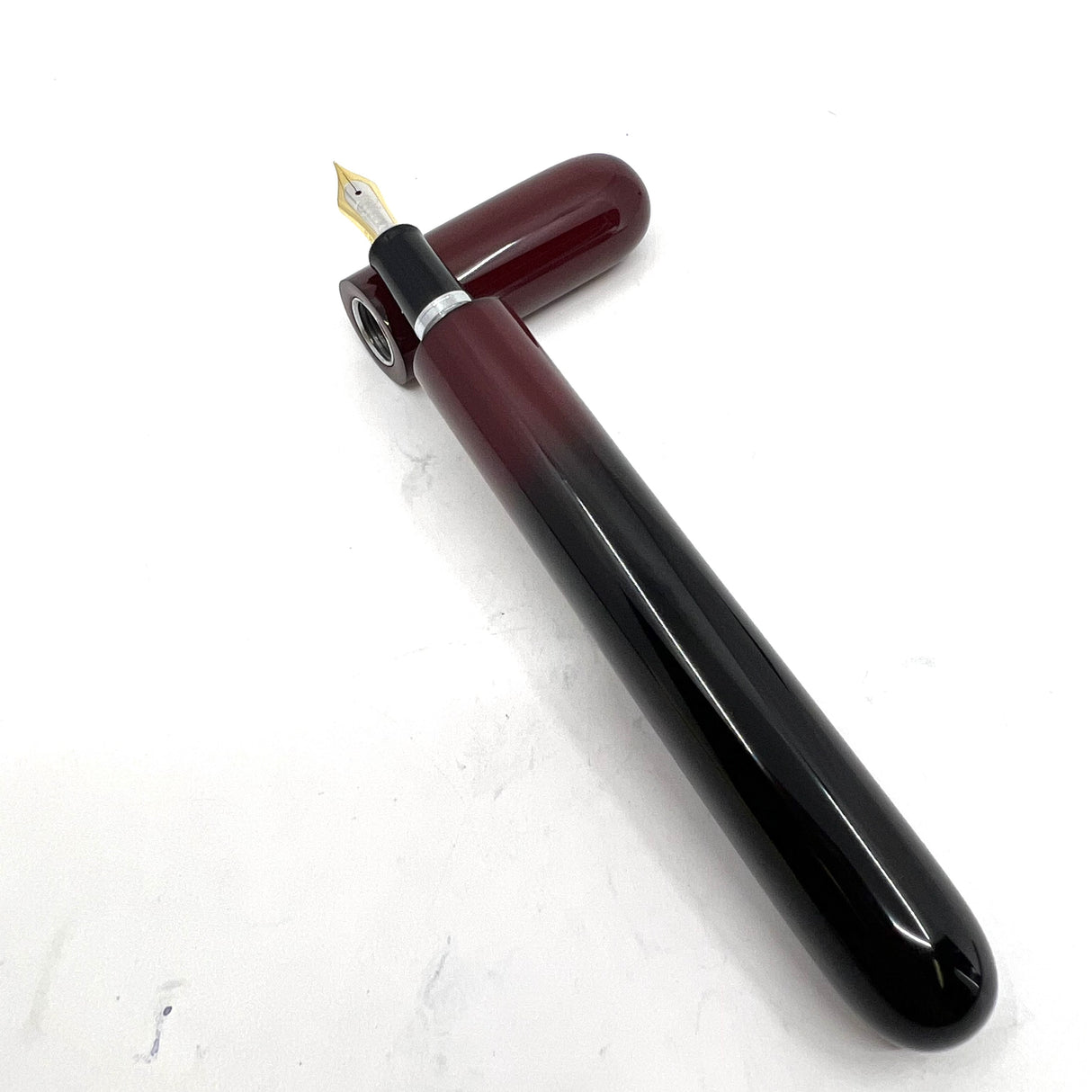 Taccia Tanto Wajima Urushi Limited Edition Fountain Pen