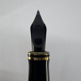 Parker International Duofold Green Marble Fountain Pen  - Medium 18kt Gold  Nib