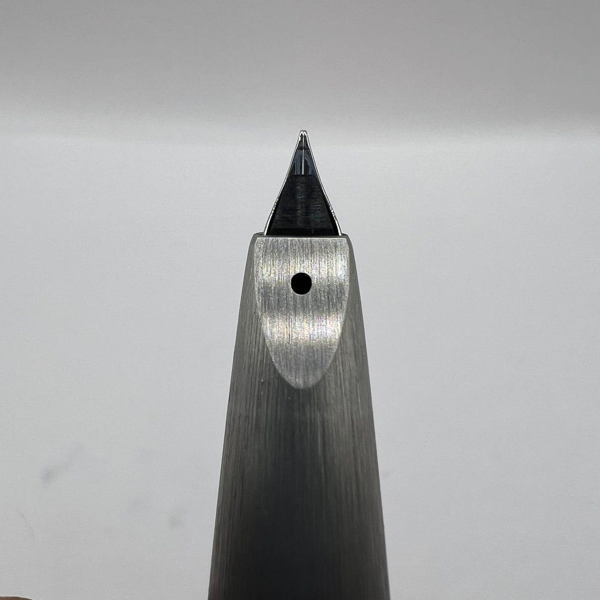 Lamy #2000 "Pine" Limited Edition - Brushed Dark Green Polycarbonate Fountain Pen   - Fine 14kt Gold Nib