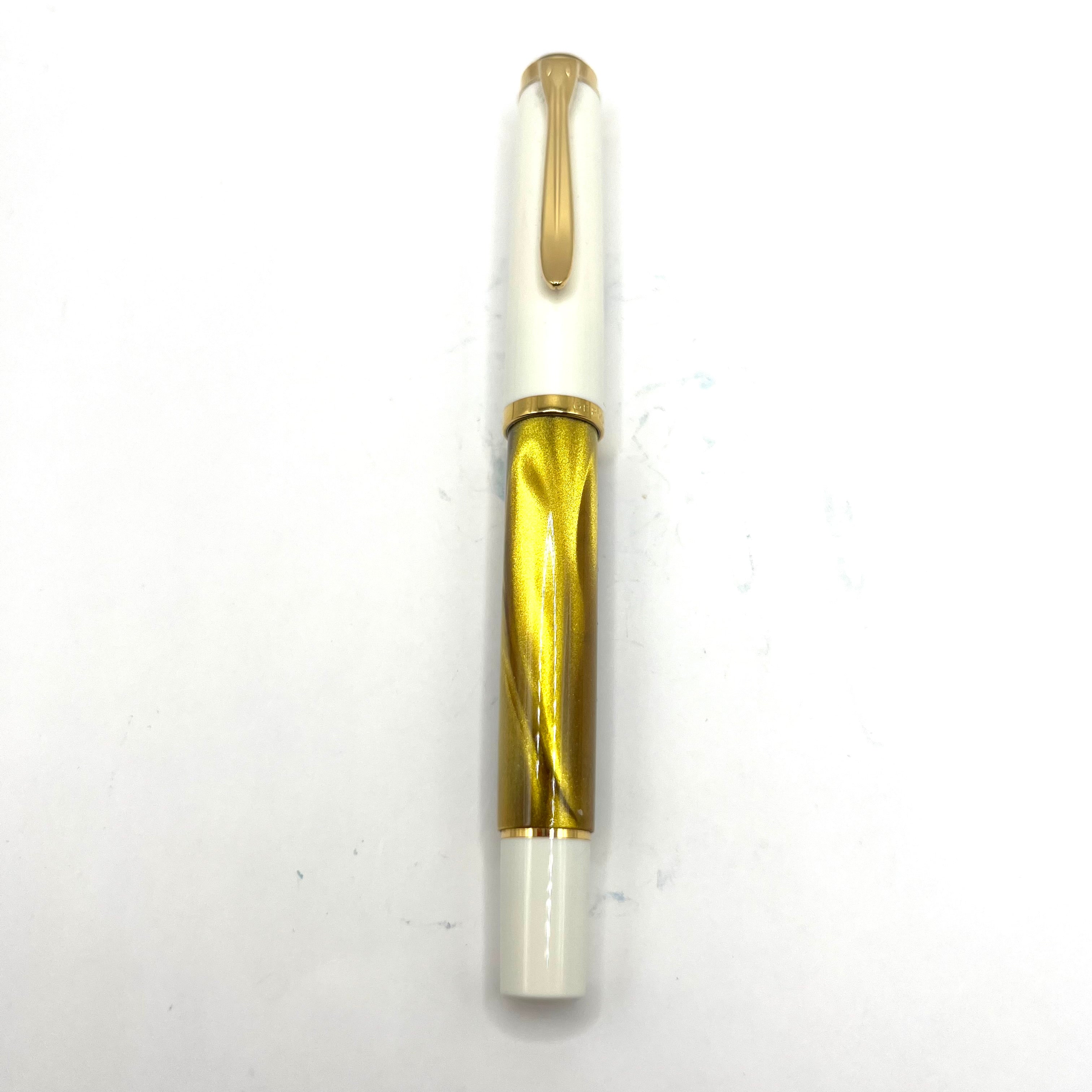 Pelikan M200 White-Gold Marbled Fountain Pen – Fountain Pen Hospital