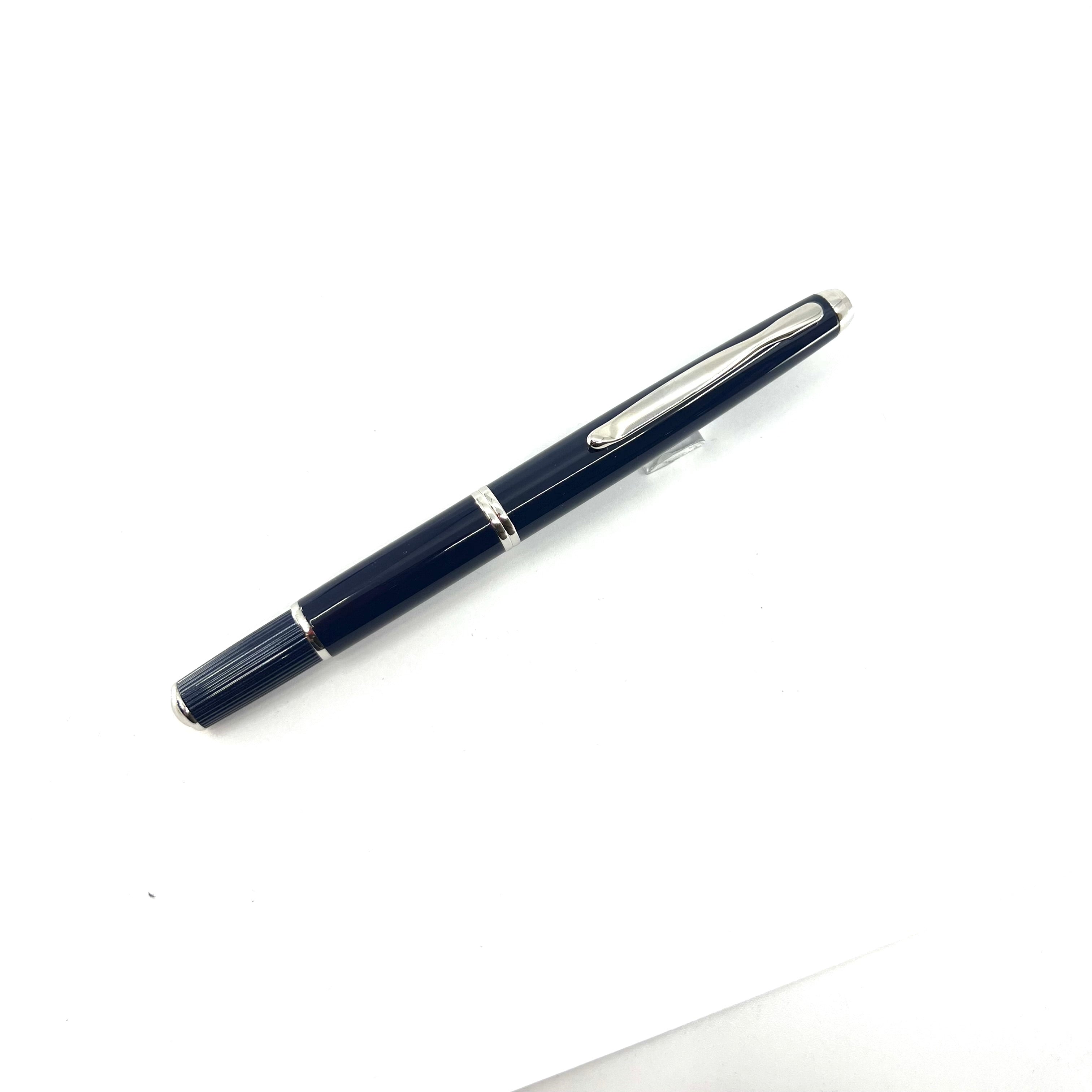 Pilot Dark Blue Fermo Retractable Nib Fountain Pen - Broad 18kt
