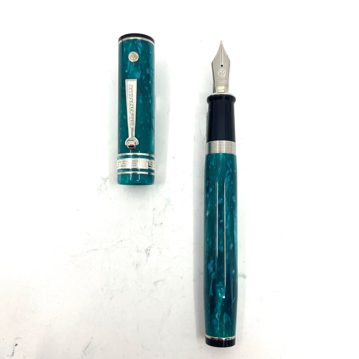 Wahl Eversharp Lustrous Marbleized Turquoise Decoband Oversized   Fountain Pen