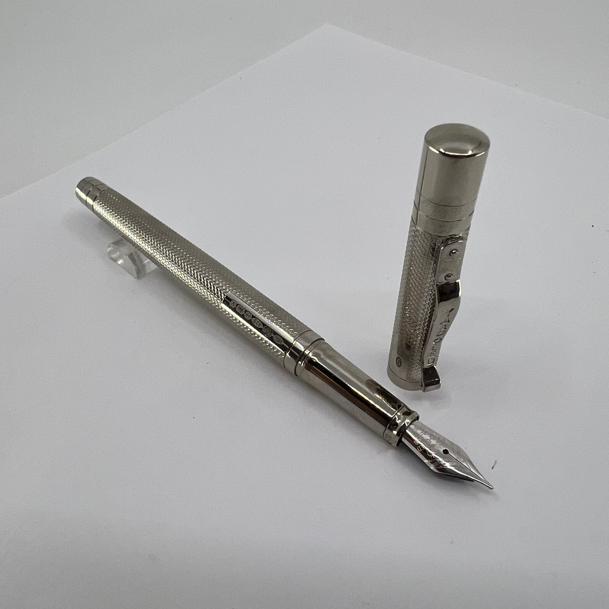 Yard-O-Led Viceroy Standard Barley Sterling  Silver .925  Fountain Pen - Medium 18kt Gold Nib