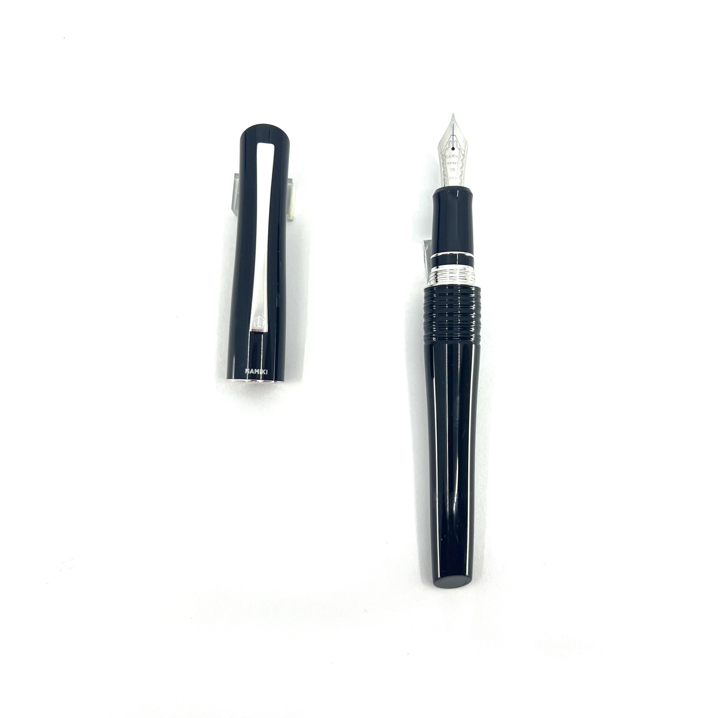 Pilot-Namiki Black Lacquered Bamboo Metal Oversized Fountain Pen