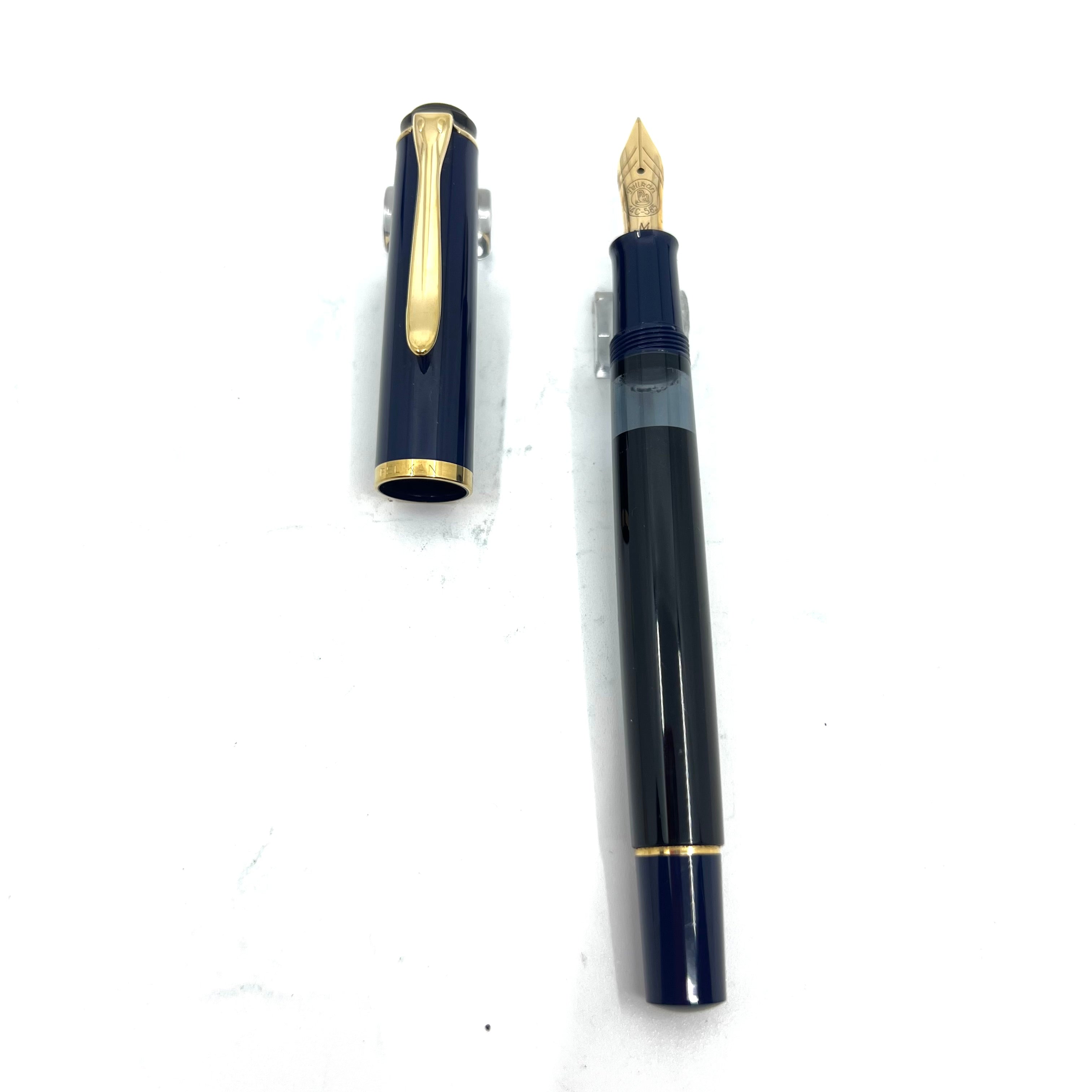 Pelikan M600　blue-stripe 青縞　M-nib　旧黒天冠 Pelikan M600 blue-stripe 青縞 M-nib 旧黒天冠 - メルカリ