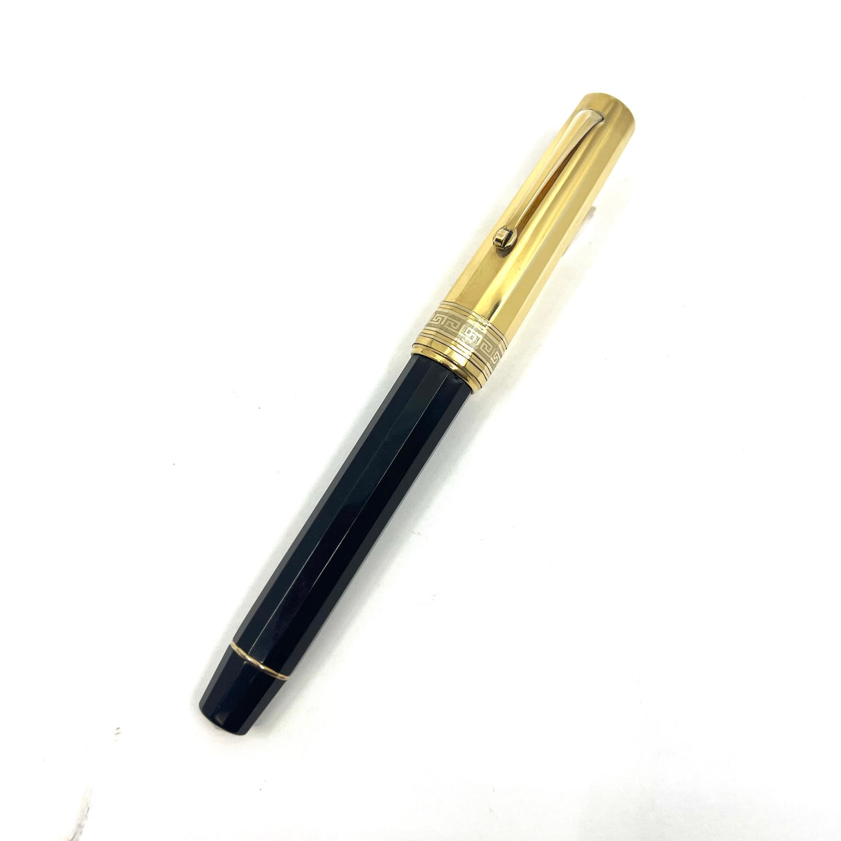 OMAS Doue Facetted Large Paragon Fountain Pen