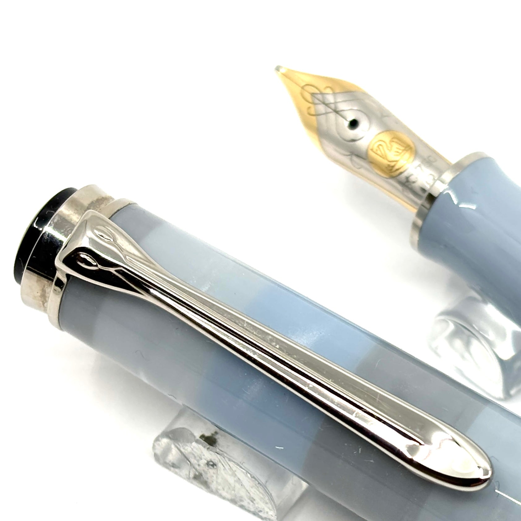 Pelikan Place De La Concorde M620 Fountain Pen – Fountain Pen Hospital