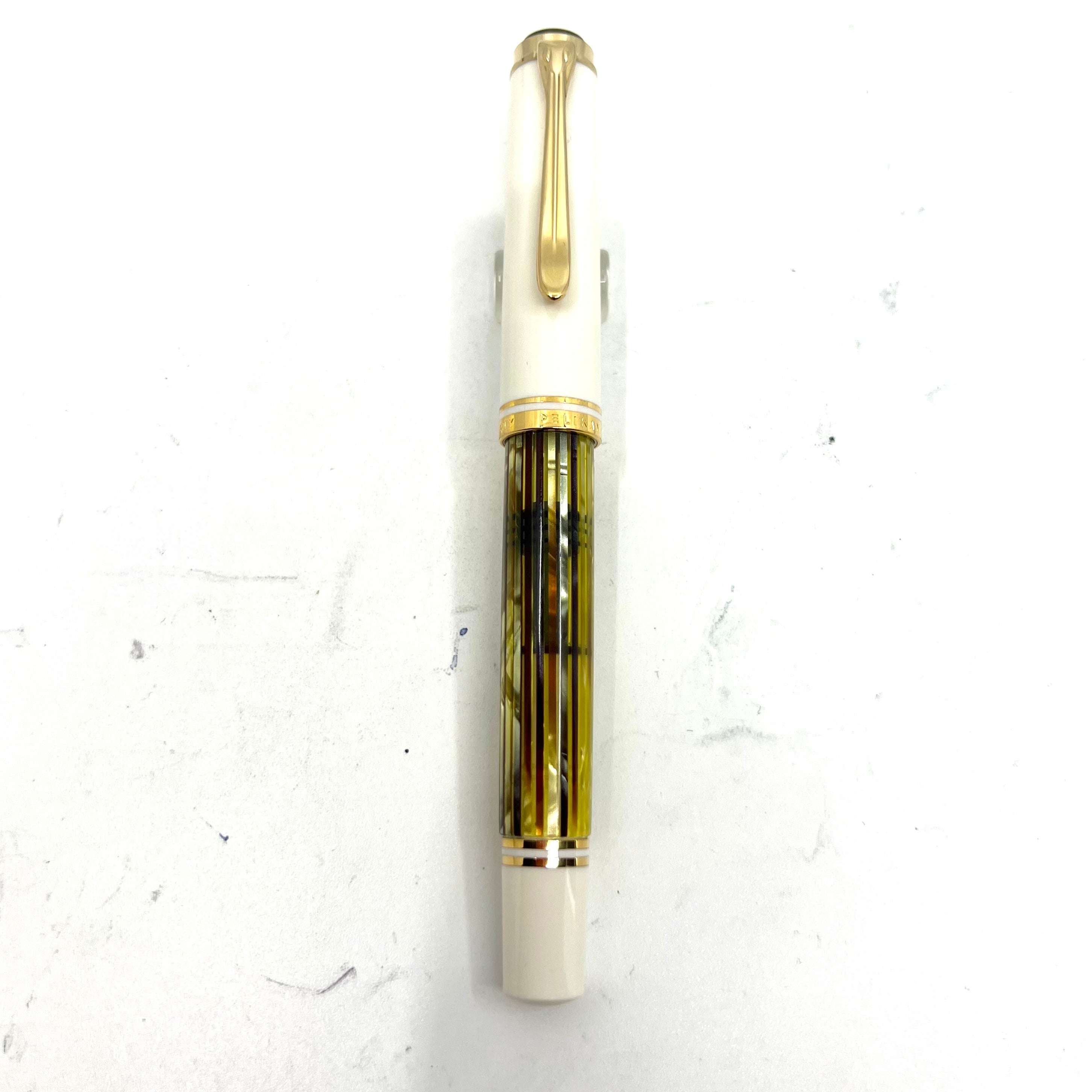Pelikan M400 Honey Transparent Tortoise Fountain Pen – Fountain