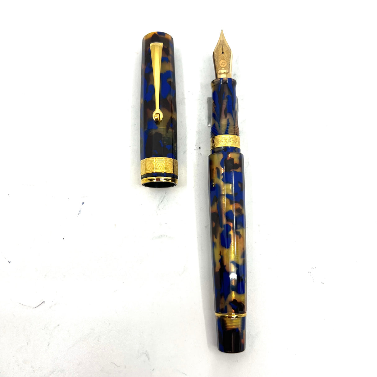 ASC (Armando Simoni Club) Gladiatore Medio Blue Lucens Celluloid Fountain Pen