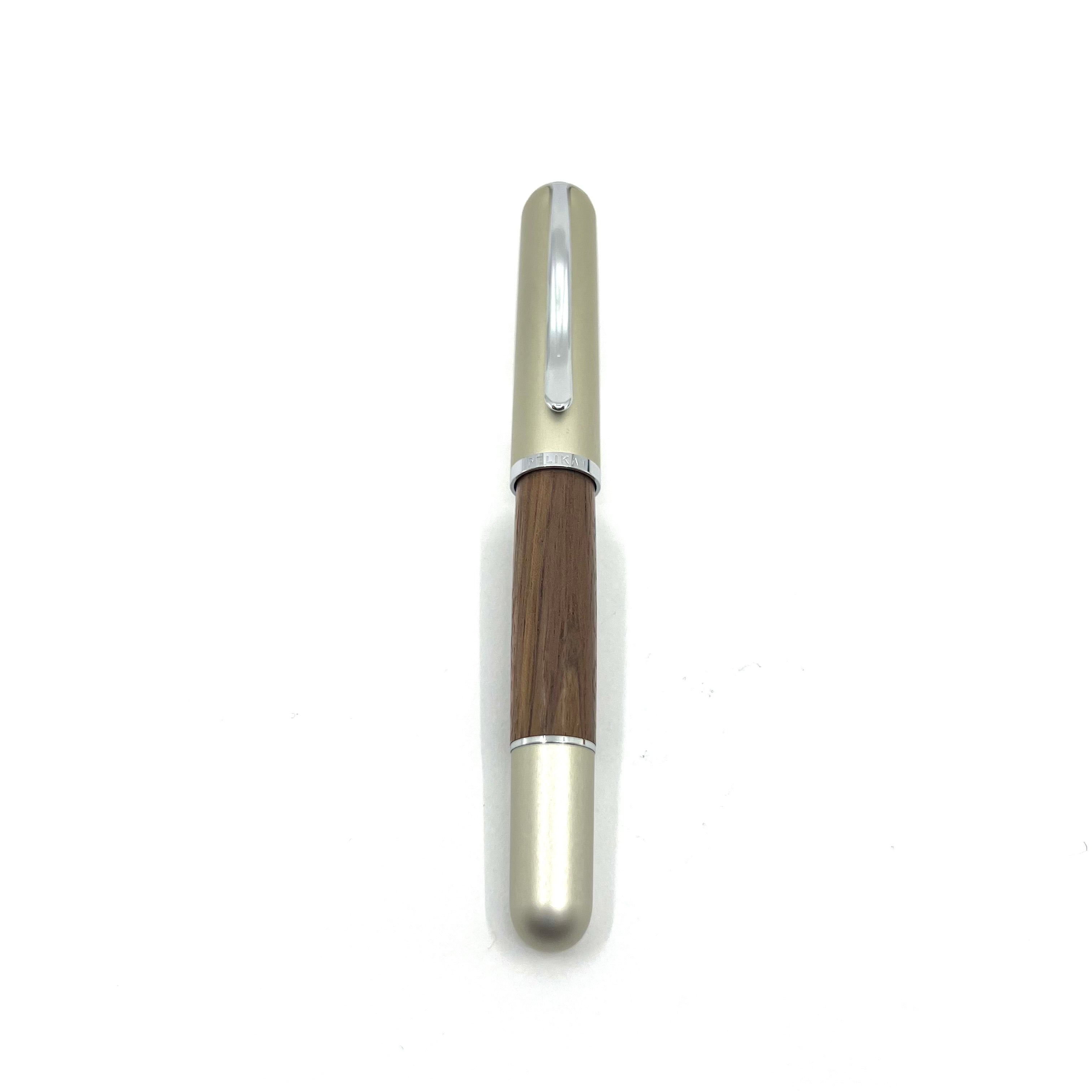 筆記具 inkwell Calvados Pelikan P364 Nutwood Brown Fountain Pen - Medium 18kt Gold Nib