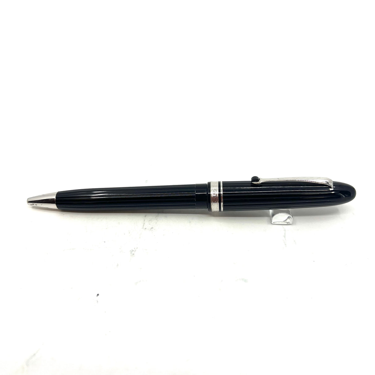 OMAS Black Fluted Ogiva Ballpoint Pen