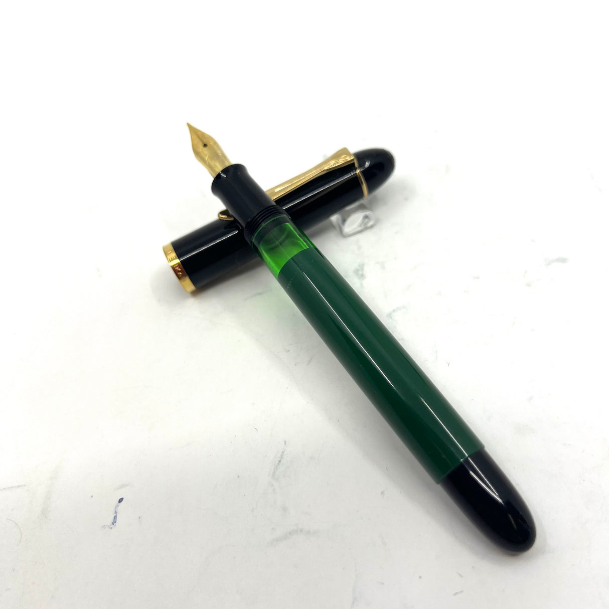 Pelikan M120 Black Cap/Green Barrel Special Edition Fountain Pen